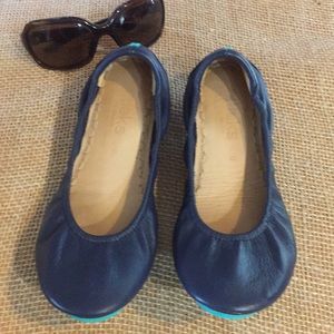 Tieks navy flats ballerina